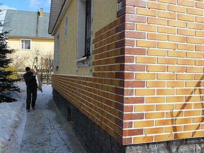 Монтаж фасадных и цокольных панелей для наружной отделки дома своими руками