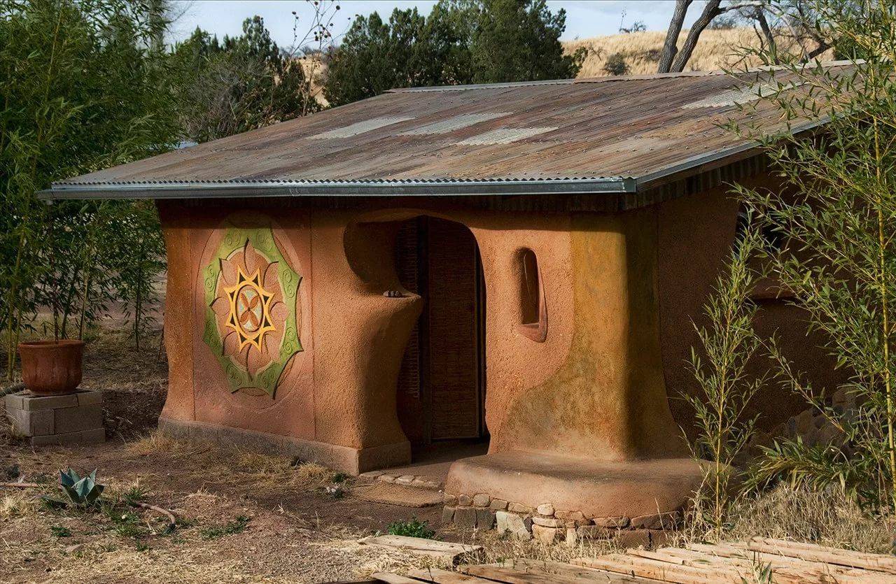 Саманный дом из глины и соломы своими руками