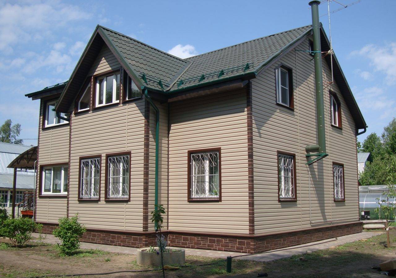 Виниловый сайдинг для частного дома - топ-160 фото вариантов сайдинга. классический вариант и имитация кирпича, дерева, камня. советы по подготовке, креплению и монтажу