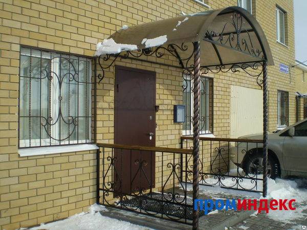 Навесы, пристроенные к дому, из поликарбоната (52 фото): функции, типы, плюсы и минусы
