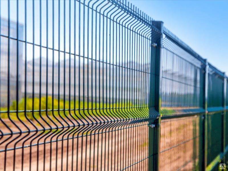 Выбираем пластиковую заборную сетку, обзор видов и производителей