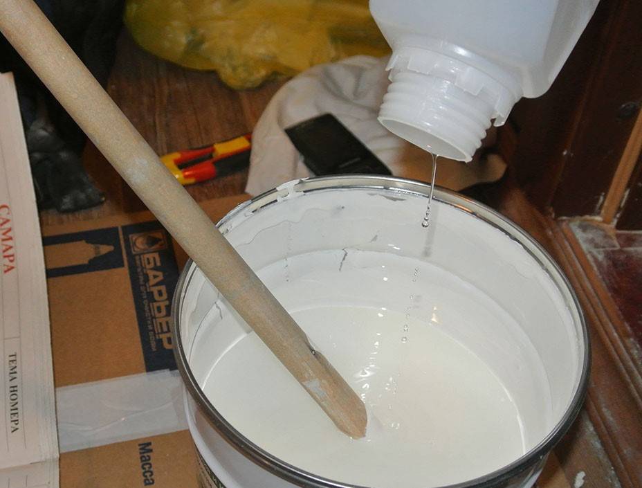 Чем развести водоэмульсионную краску: будем разбираться вместе