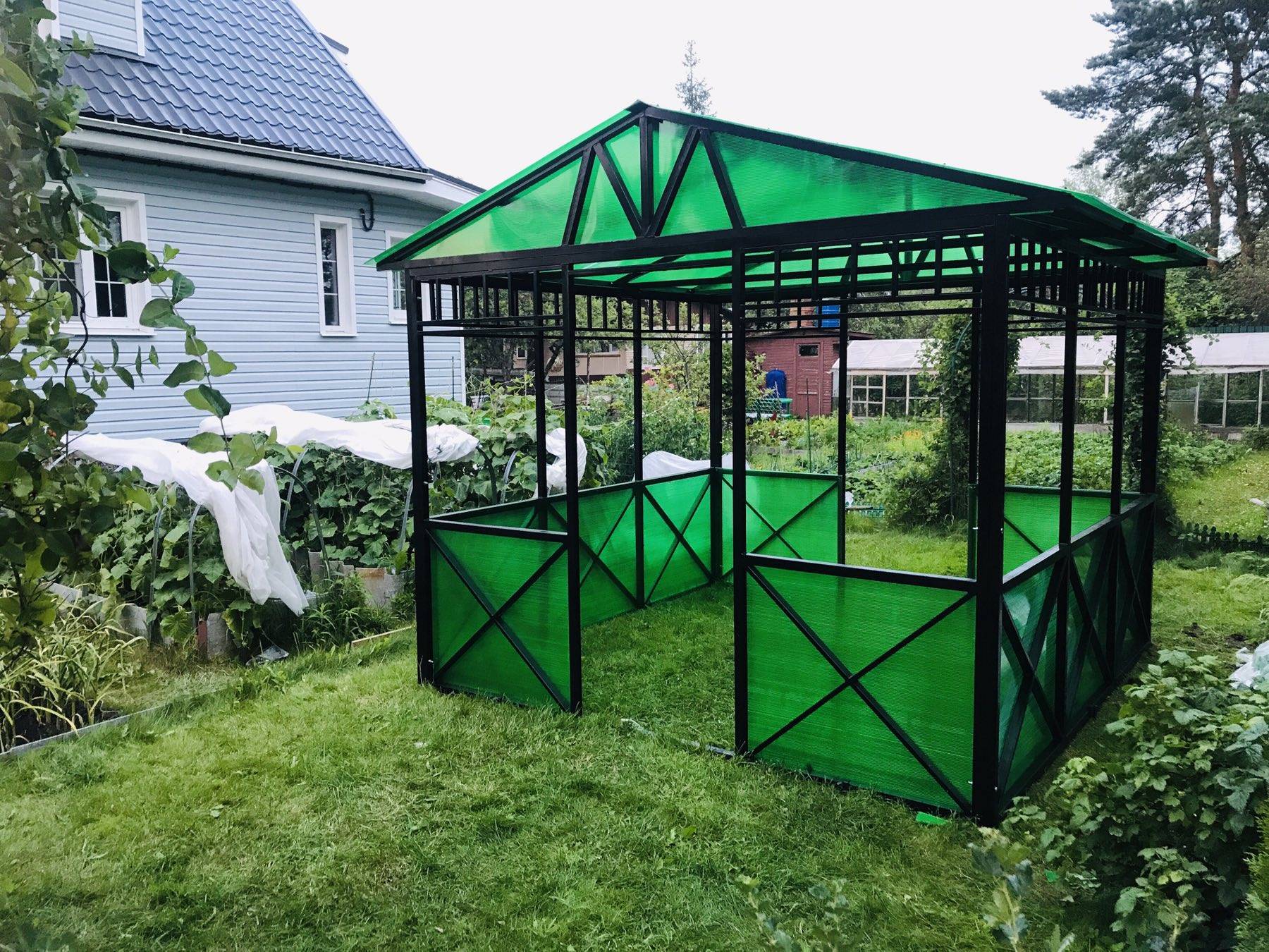 Беседки из поликарбоната