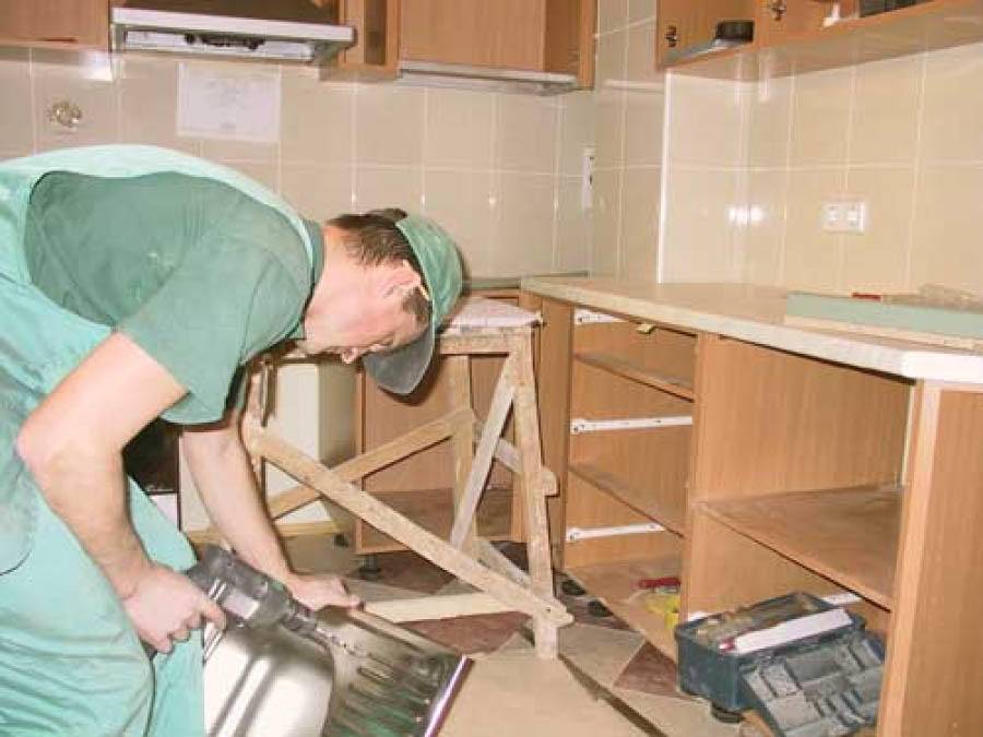 Как обновить старую кухню своими руками: практические рекомендации с фото